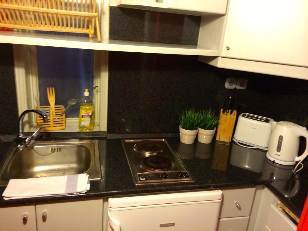 Budget Apartment by Hi5 - Október 6 Str 4 Budapest Kültér fotó