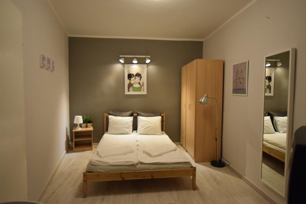 Budget Apartment by Hi5 - Október 6 Str 4 Budapest Kültér fotó