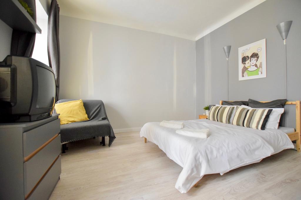Budget Apartment by Hi5 - Október 6 Str 4 Budapest Kültér fotó